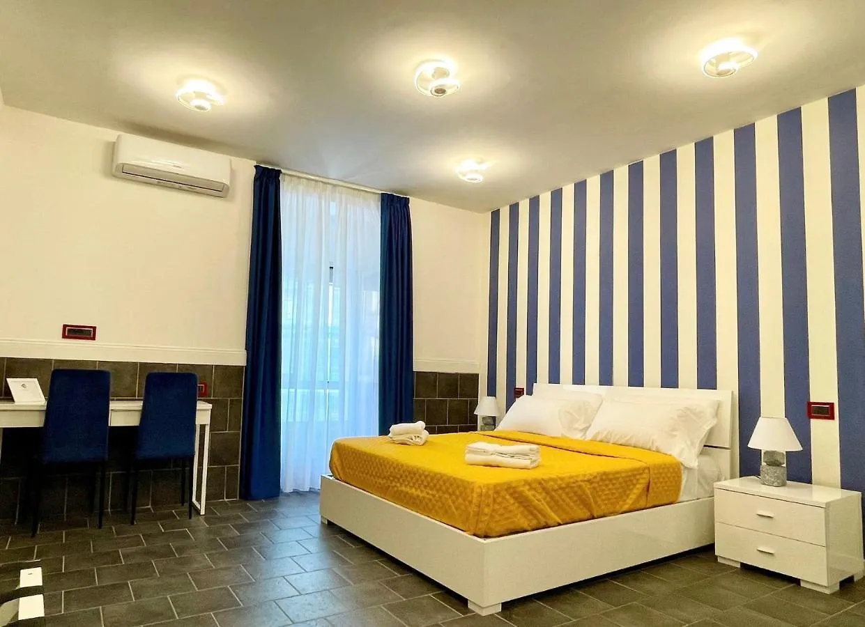 Hotel Yacht Club Angioino Neapol