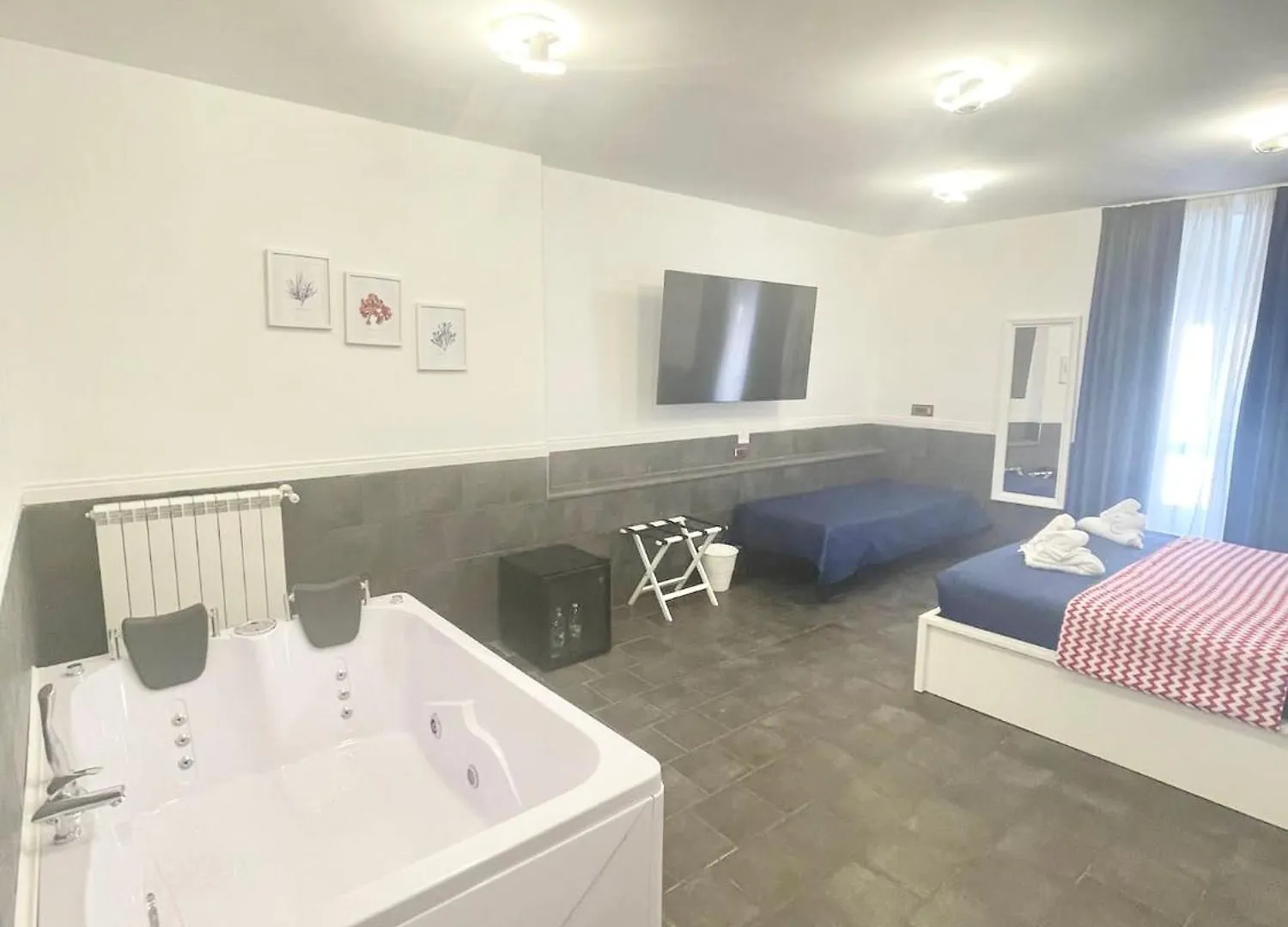 Yacht Club Angioino Hotel Naples 0*,  Italy